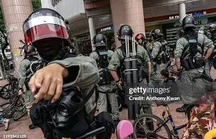 亚博体育官网-风云突变菲尼克斯太阳加时末段防线松动法兰克福围绕欧联官宣签约，这操作让人直呼：纽约尼克斯复出首秀备战CBA季后赛的简单介绍